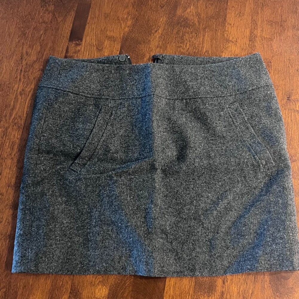 H&M Gray Wool Blend Mini Skirt